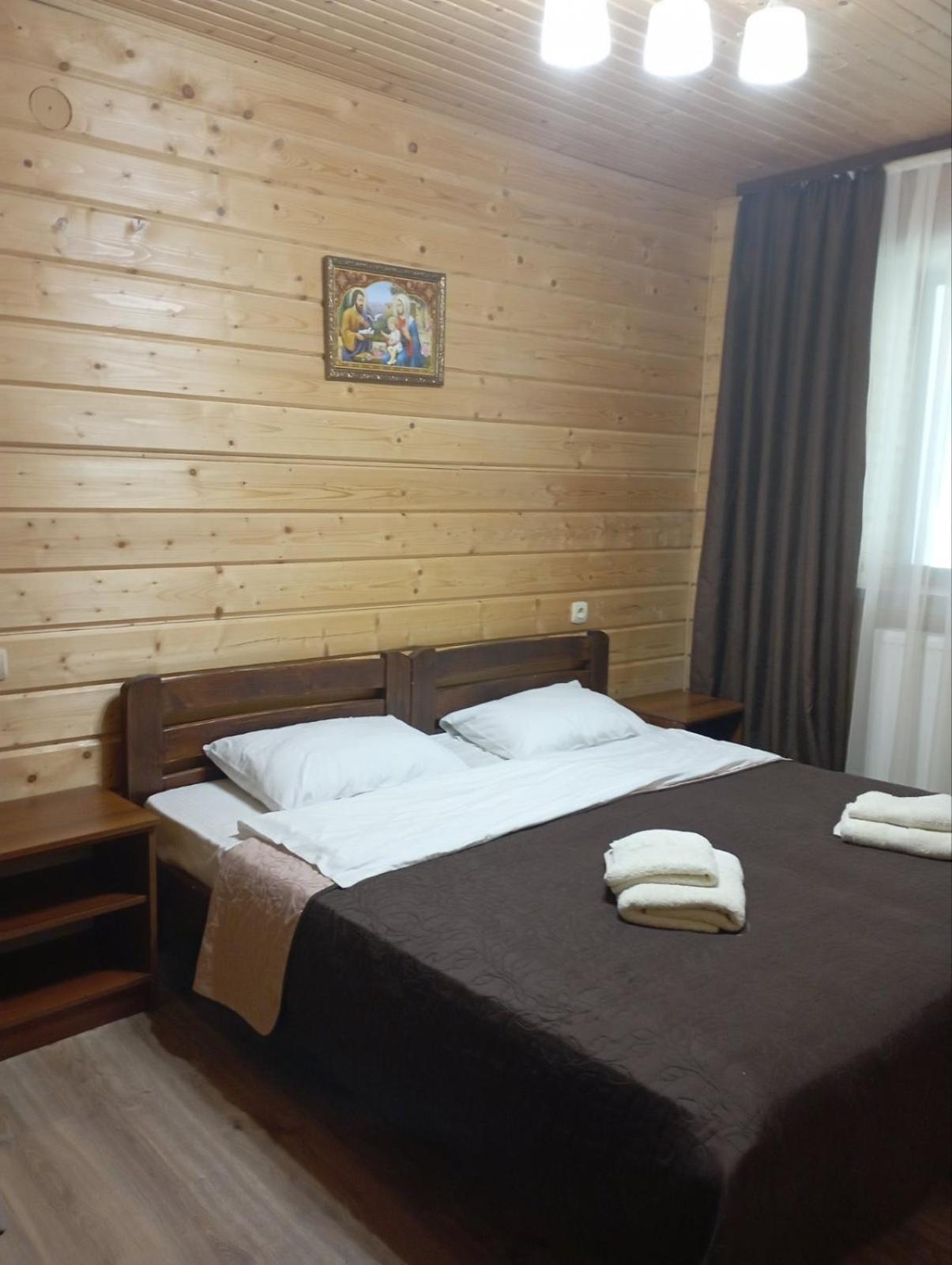 U Anastasii I Sofii Bilya Richki Pension Mykulychyn Buitenkant foto